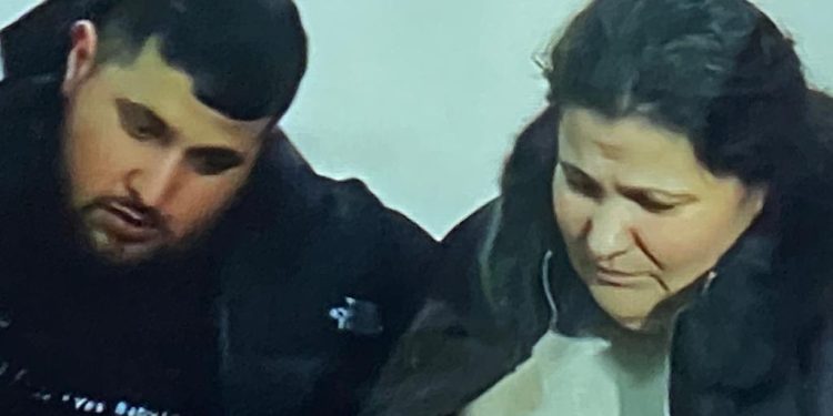 Grabitën 700 mijë euro, pastruesja me djalin dalin para gjykatës