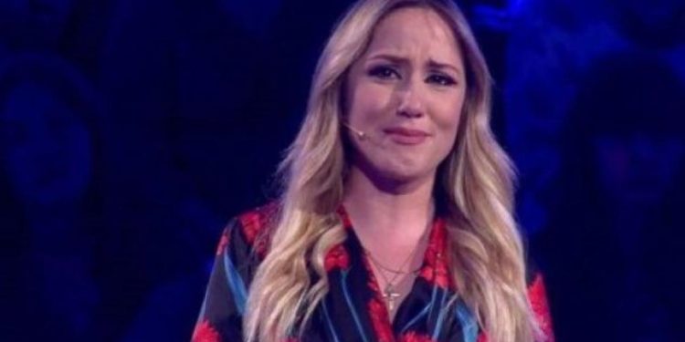 U tallën me Luizin, gazetarja i bën thirrje Arbana Osmanit: Amosi dhe Kejvina të nxirren urgjent jashtë!