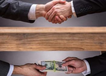 Raporti i TI: Shqipëria ndër vendet më të korruptuara në Europë