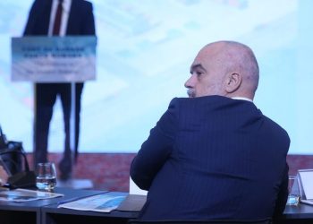 “T’u shkohet deri në fund historive të ulëta me para të pista”, Rama reagon për vjedhjen në banesën e drejtoreshës