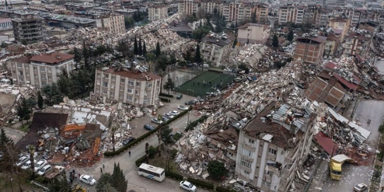 Çfarë e shkaktoi dhe pse tërmeti i Turqisë ishte aq vdekjeprurës