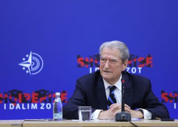 Berisha: Rama të largohet ose shqiptarët do t’a hedhin në Lanë
