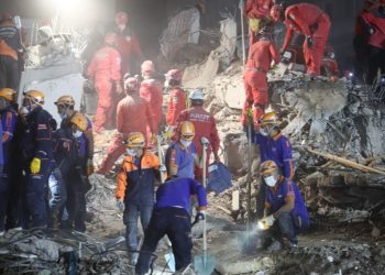 70 shqiptarë mes viktimave të tërmetit në Turqi