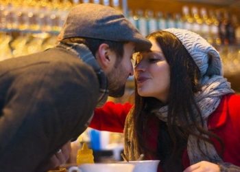 Kjo është shenja e Horoskopit që i çmend të gjithë me romancën e saj