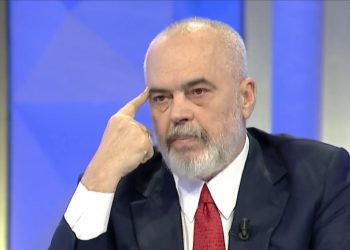 Rama: Do jem më pak i angazhuar në politikën e llafeve të përditshme