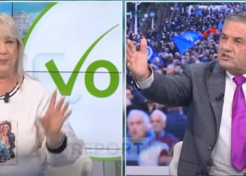 “Nusja jote i lutej sekretarit të partisë”, avokati nga Tepelena përplaset me juristen e PD: Ta tregoj unë se gruaja e kujt ke qenë dhe pse të la (VIDEO)