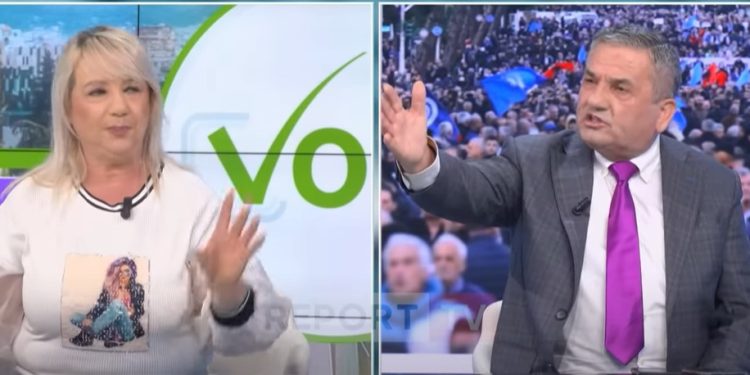 “Nusja jote i lutej sekretarit të partisë”, avokati nga Tepelena përplaset me juristen e PD: Ta tregoj unë se gruaja e kujt ke qenë dhe pse të la (VIDEO)