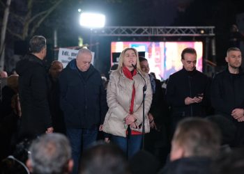 Deputetja e Sarandës: Edi Rama ka frikë, për 3 javë është zhdukur nga Kuvendi