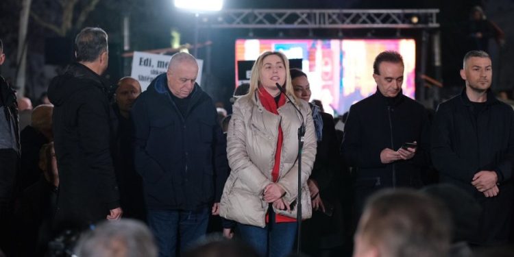 Deputetja e Sarandës: Edi Rama ka frikë, për 3 javë është zhdukur nga Kuvendi