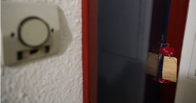 E rëndë në Francë/ Shqiptari masakron me thikë bashkëjetuesin, shkak besimi fetar