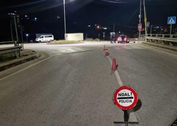 Nuk iu bindën urdhërit të policisë, ndalohen në Gjirokastër dy të rinjtë