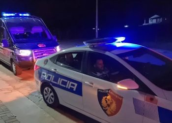 Sarandë/ Sekuestrohen armë zjarri, municione luftarake dhe kokainë, dy të arrestuar