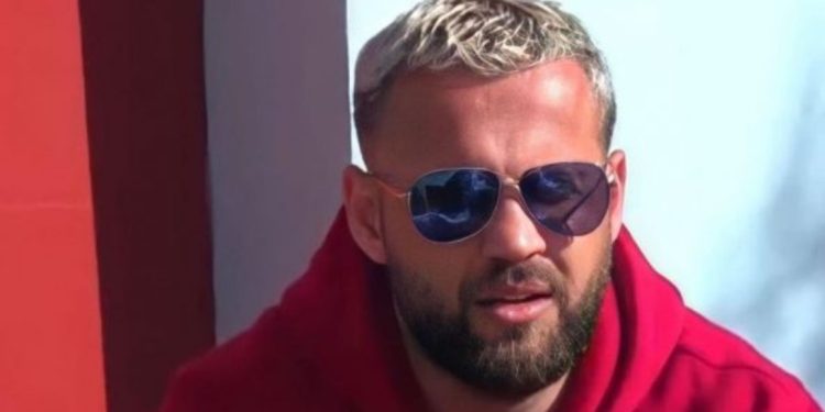 “Love you grupi LEK”, dy drone në pak minuta për Luizin