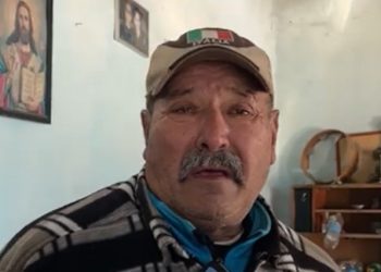 “Në vetmi dhe skamje”, historia e muzikantit 74-vjeçar që jeton pa asnjë të ardhur (VIDEO)