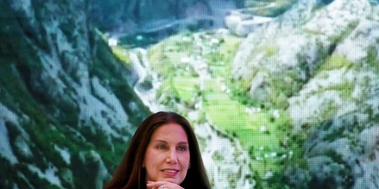 Vjosa Park Kombëtar, Kumbaro: Një vendim historik i paimagjinueshëm vite më parë