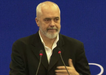 Rama: Nëse rusët pushtojnë Britaninë, ejani në Shqipëri t’iu mbrojmë nga Putin dhe Braverman