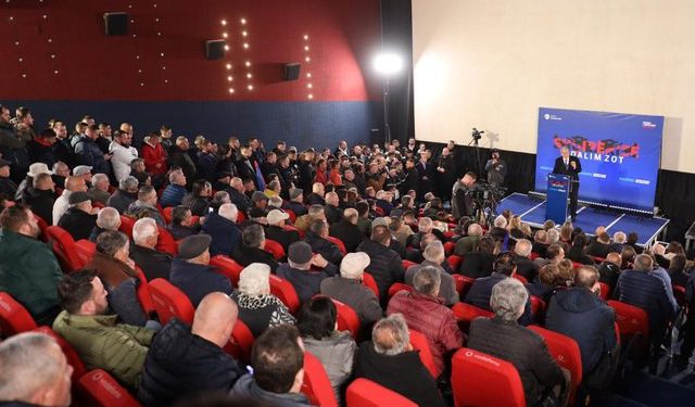 Berisha: 1 milion shqiptarë kanë emigruar në këto 8 vite, po shuhemi. Kur do zgjohemi?