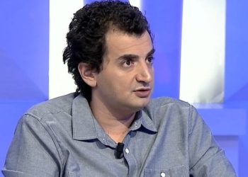 Aktori nga Saranda rrëfen hapur problemet me shëndetin mendor: U shtrova dhe tek ‘pesa’, ikja nga shfaqjet prej sulmeve të panikut, bëhesha shumë keq