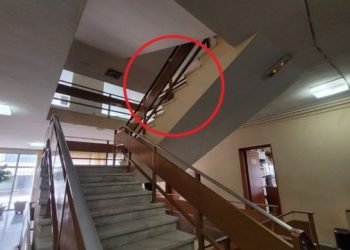 Panik në gjykatën e Larisas, i arrestuari var veten me litar