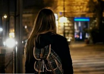 Arrestohet shqiptari në Greqi, tentoi të përdhunonte një 19-vjeçare dhe t’i merrte çantën