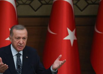 Erdogan me dorë të hekurt: 3 vite burg për ata që rritin qiratë!