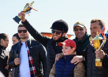 Kalorës nga i gjithë vendi, kush janë tre fituesit e garës me kuaj (FOTO)