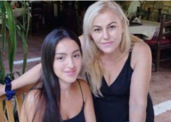 Rrëfimi rrënqethës i nënës së vajzës që u shua në aksidentin tragjik me të dy rinjtë e tjerë: Vajza ëndërronte të bëhej yll televizioni, shkoi të blinte një bluze, por…