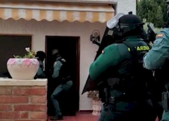 Goditet banda e trafikut të drogës në Spanjë, 6 shqiptarë të arrestuar, mes tyre 1 grua