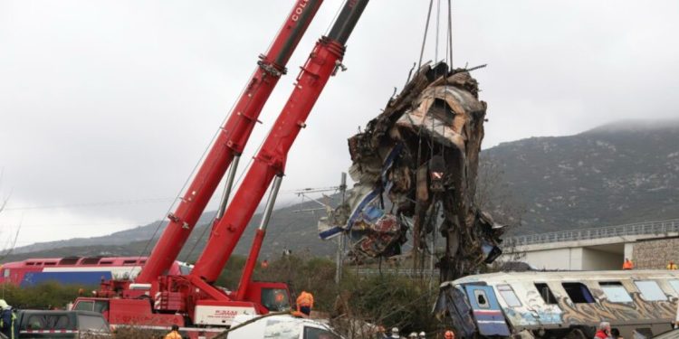 Greqia mban frymën, mbi 50 pasagjerë ende të zhdukur