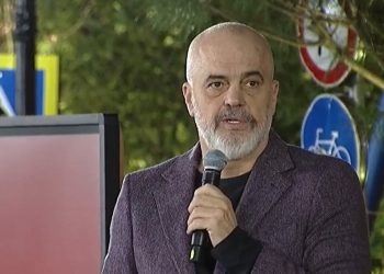 Qeveria “hap thesin”, Rama: Rrogat deri në 50 mijë lekë nuk do të paguajnë asnjë taksë