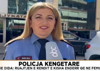 “O dhëndër kur të bëri nëna…”, njihuni me policen nga Saranda që punon part time edhe si këngëtare (VIDEO)