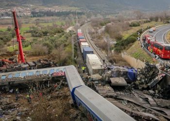 Grevë 24 orëshe në Greqi, paralizohet transporti, mbyllen shkollat dhe shërbimet publike