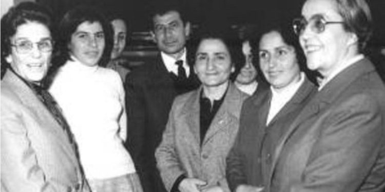 “Pak ditë pas ngjarjes së vdekjes së Mehmet Shehut, Fiqreti, i doli Nexhmije Hoxhës para makinës, por ajo i tha…”