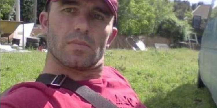 U gjet i groposur muaj më parë në Greqi, identifikohet shqiptari (Emri)