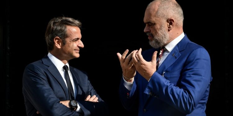 Ja pse Rama nuk do t'ja dijë fare për kërcënimet e Greqisë