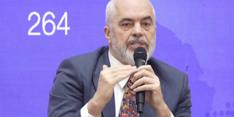 Rama pyet biznesin fason: Me kë do i zëvendësoni punonjëset në pension, me vajzat e Tik-Tokut?