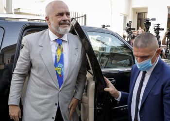 Asambleja e PS, priten ndryshime në qeveri