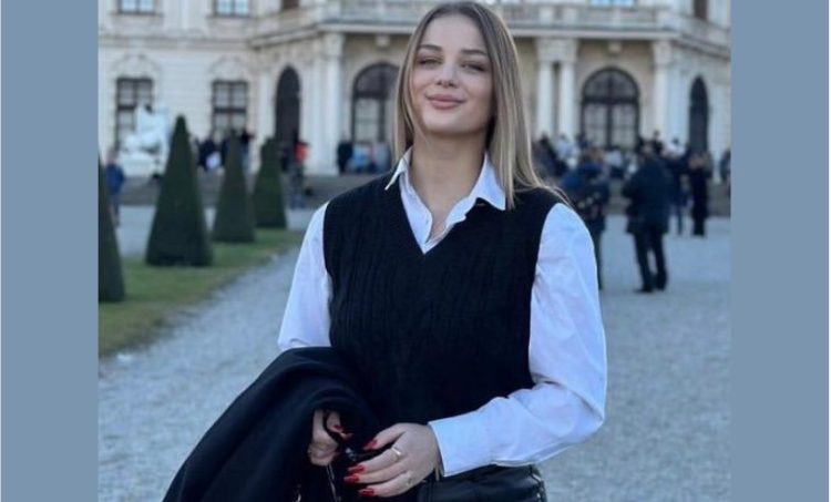 Njihuni me Gerasimos, 20-vjeçari i mbijetuari i vetëm që ishte në vagonin e parë të trenit të vdekjes. Ja çfarë bëri në momentin e përplasjes