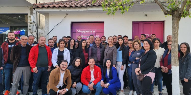 Kandidati i PS: Libohova nuk do të bëhet njollë e zezë për hallet personale të nongratës