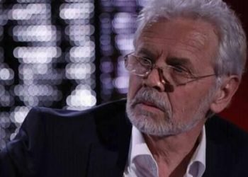 Sot mbërrin në Shqipëri trupi i pajetë i regjisorit Kristaq Mitro, të premten mbahen homazhet