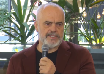 Rama: T’u japësh njerëzve paga minimale dhe vetë të vazhdosh të blesh vila është shfrytëzim