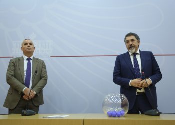 Nis vettingu në Policinë e Shtetit, hidhet shorti për 36 emrat e parë të drejtuesve. Çuçi: Objektivitet, transparencë dhe shpejtësi