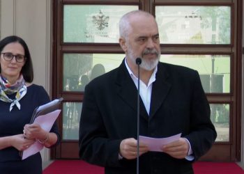 Sa do të rriten pagat për administratën, Rama zbardh detajet për të gjitha kategoritë