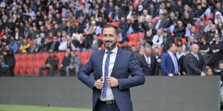 Gara për Gjirokastrën, Dorjan Lani “tremb” punonjësit e bashkisë: Punë 8 orë dhe jo 8 orë në punë