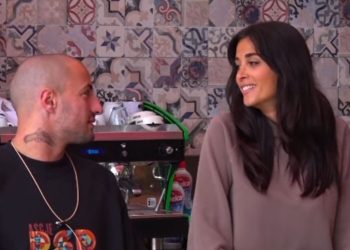 “Ti vdes për mua, po ke turp ta thuash”, Kristi ngacmon Jorin, modelja: Ëndërro, ëndërro…(VIDEO)