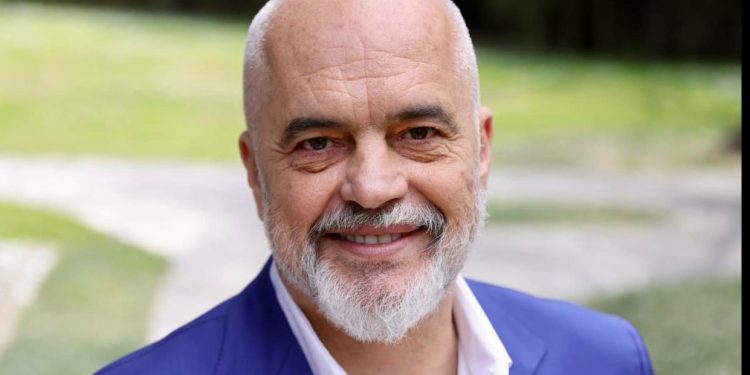 Rama flet pas daljes nga spitali: Besoj se do të kthehem shpejt mes jush