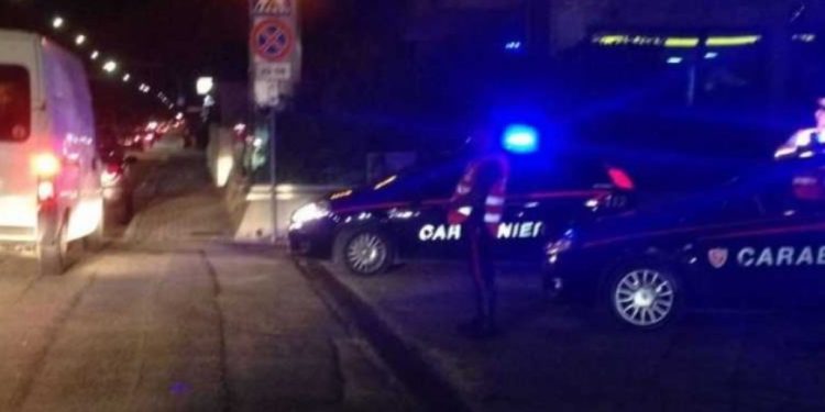 Sherr për një borxh, shqiptari qëllon me armë tunizianin