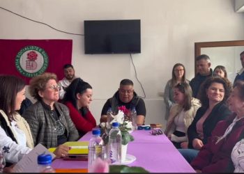 Memorandumi i lagjes “Punëtore” në Gjirokastër: PS fiton 70% të votave në 14 maj, në 2025 objektivi është të fitojë 100% (VIDEO)