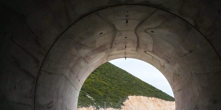 Tuneli i Llogarasë drejt përfundimit, ja kur do të hapet për kalim (FOTO)