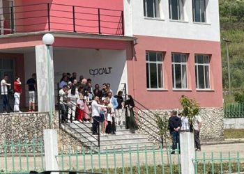 Rama bën ‘paqe’ me Lazaratin, vizita e parë pas operacionit antikanabis 9 vite më parë